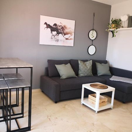 Marina De Casares Suites San Luis de Sabinillas Ngoại thất bức ảnh